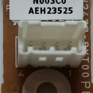 Placa Sensor de Tampa Lavadora Panasonic original com conectores de encaixe sob fundo branco.